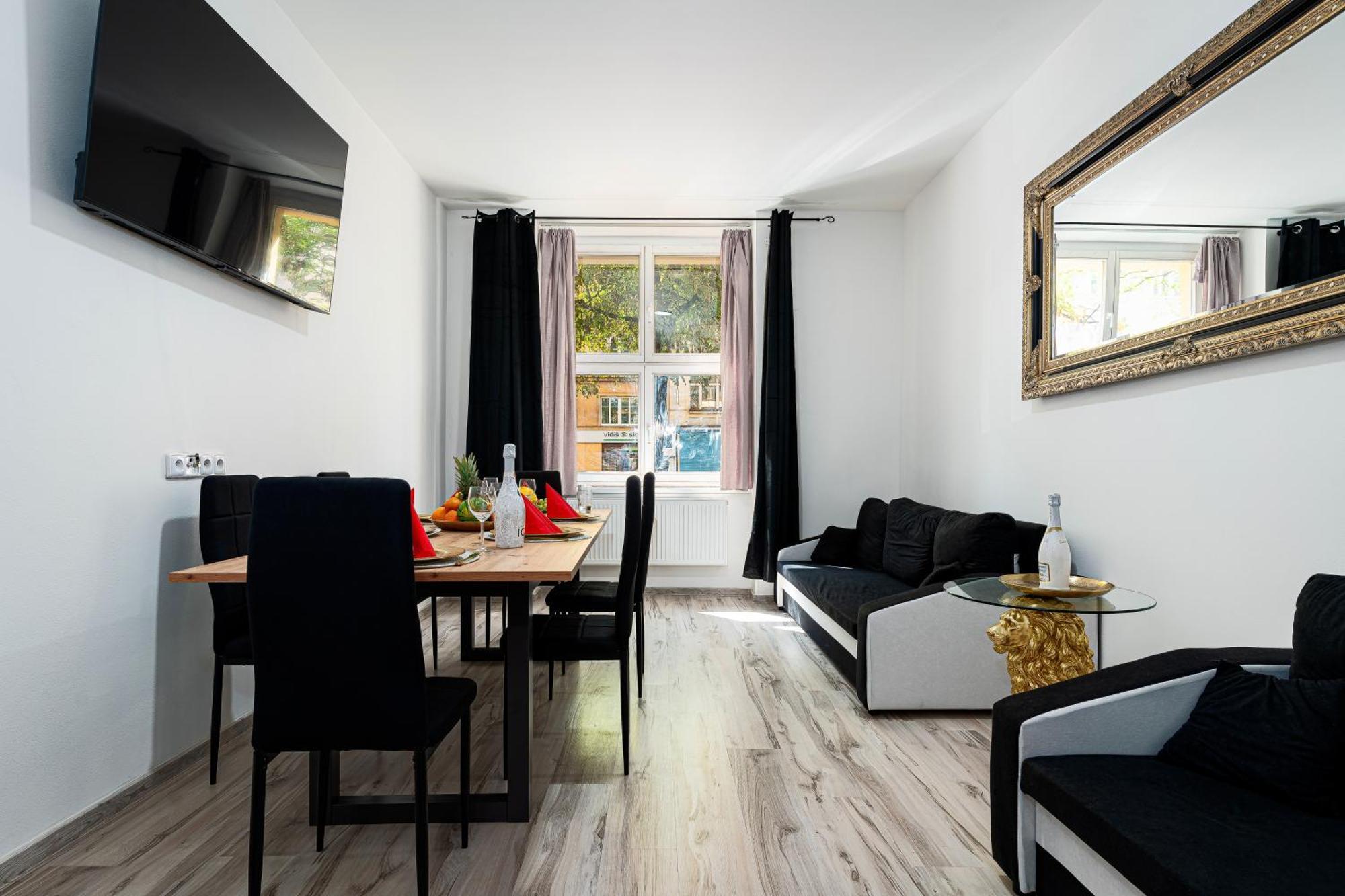 Black Lion Kingdom Appartement